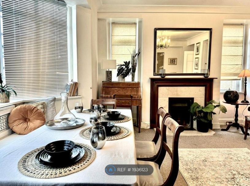 Executive Knightsbridge Apartment Londra Exterior foto