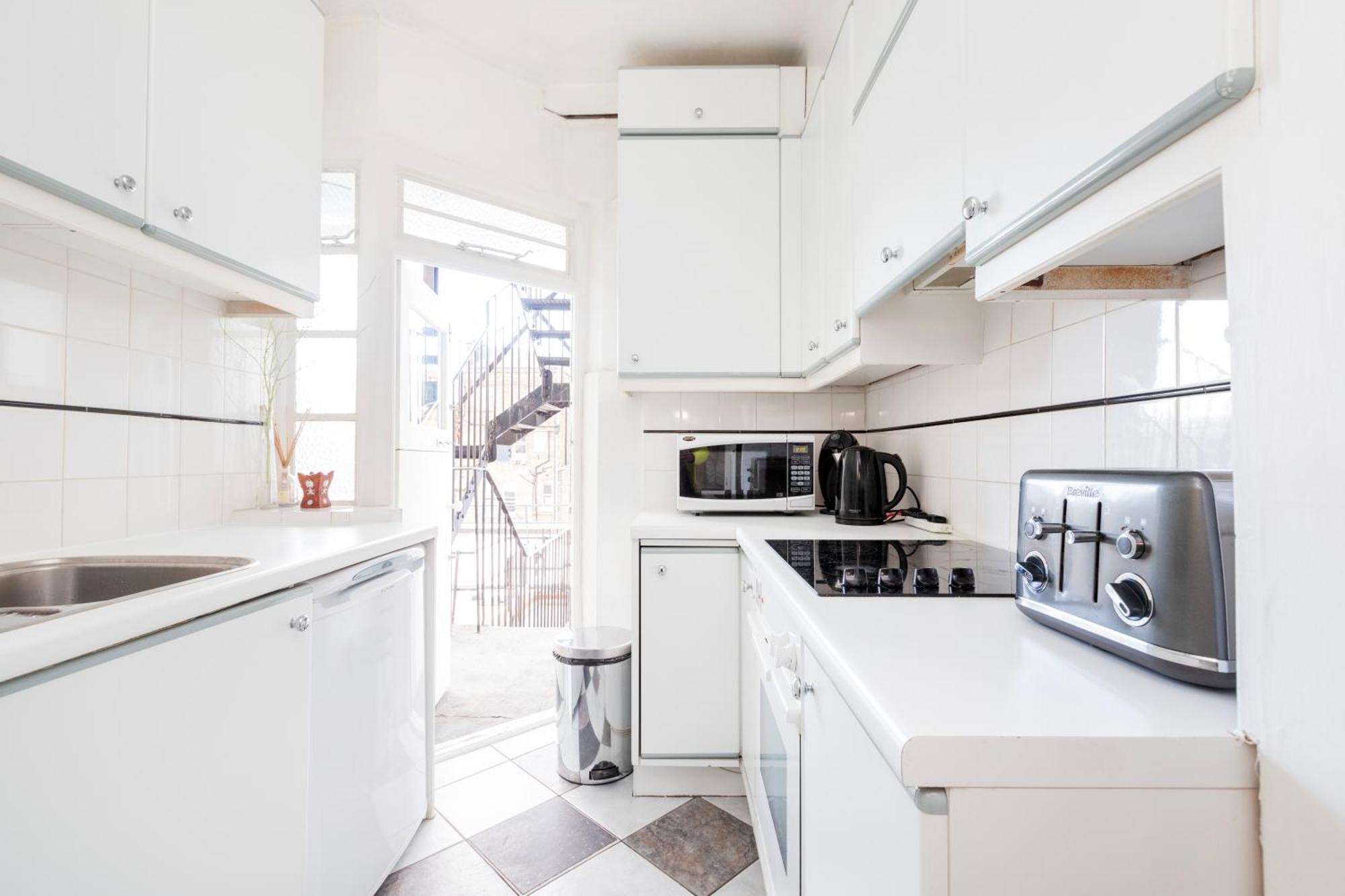Executive Knightsbridge Apartment Londra Exterior foto