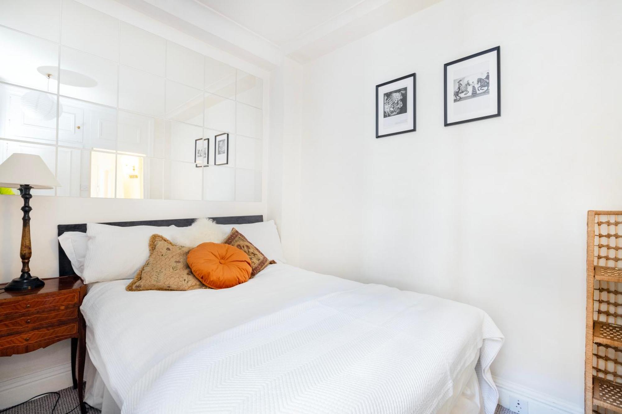 Executive Knightsbridge Apartment Londra Exterior foto